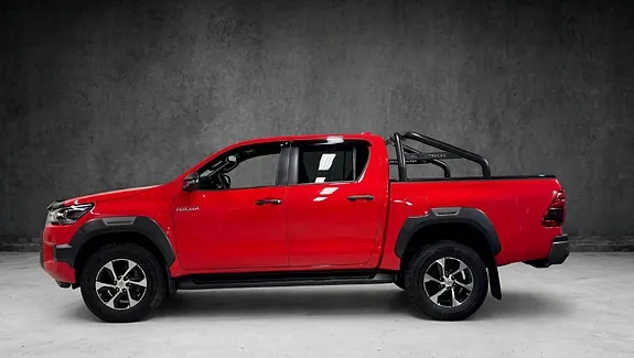 Toyota Hilux 2024 photo 4