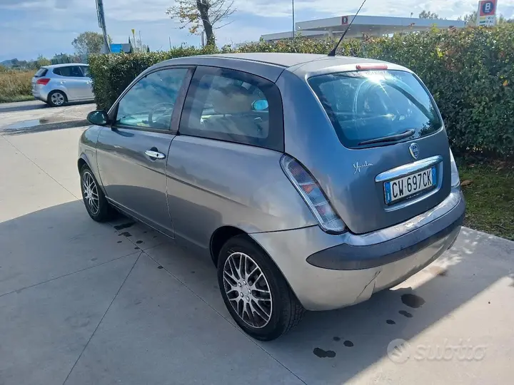 Lancia Ypsilon 2005 photo 3