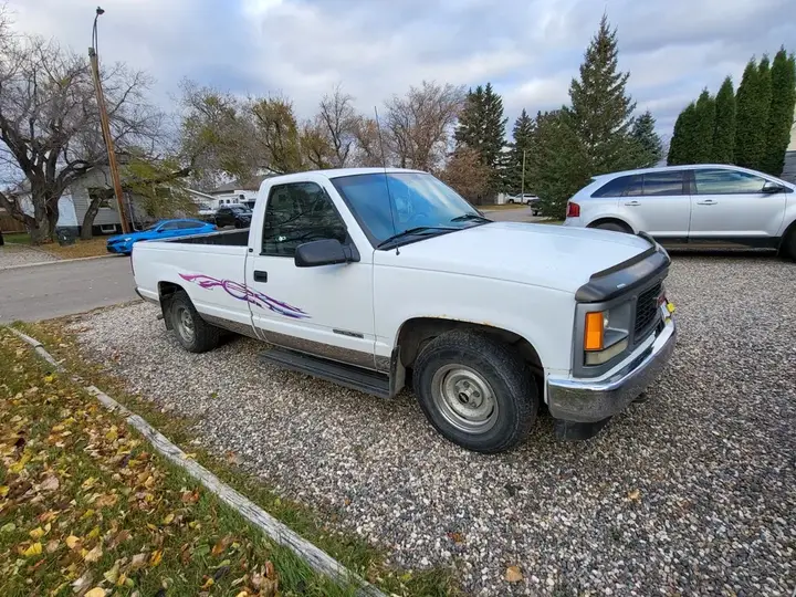 GMC Sierra 1500 1998 photo 4