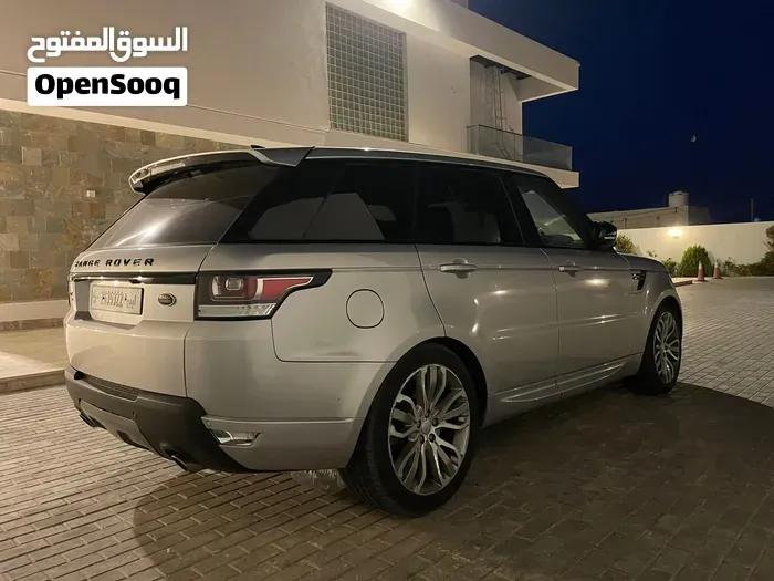 Land Rover Range Rover Sport 2017 photo 4