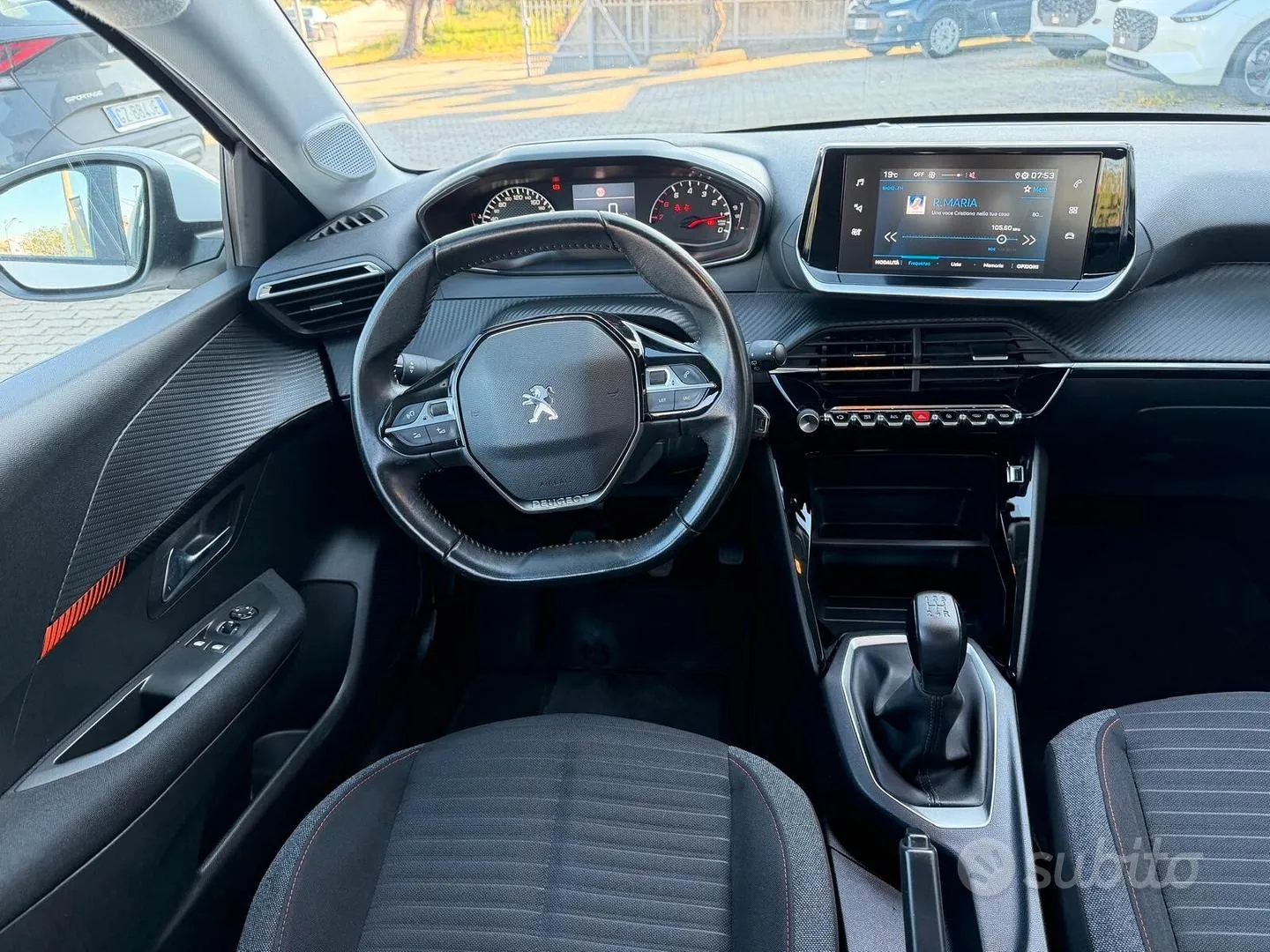 Peugeot 208 2020 photo 5