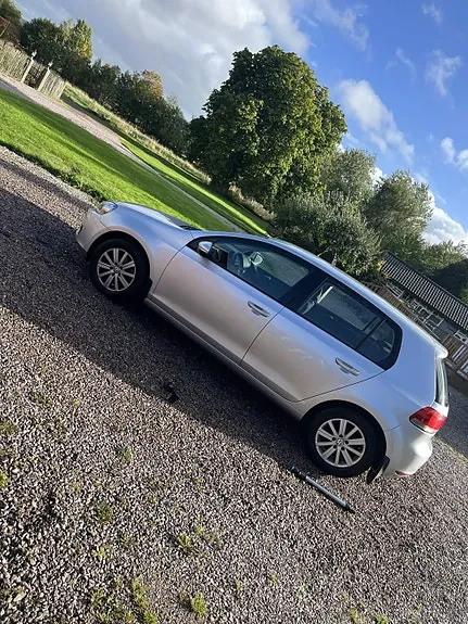 Volkswagen Golf Vi 2011 photo 2