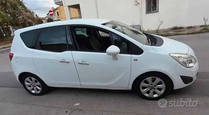 Opel Meriva 2011 photo 5