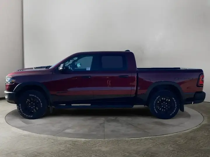 Ram 1500 2025 photo 2