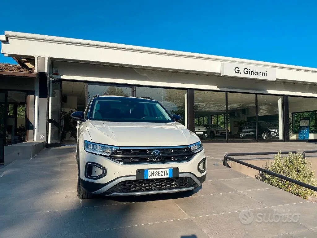 Volkswagen T-Roc 2023 photo 5