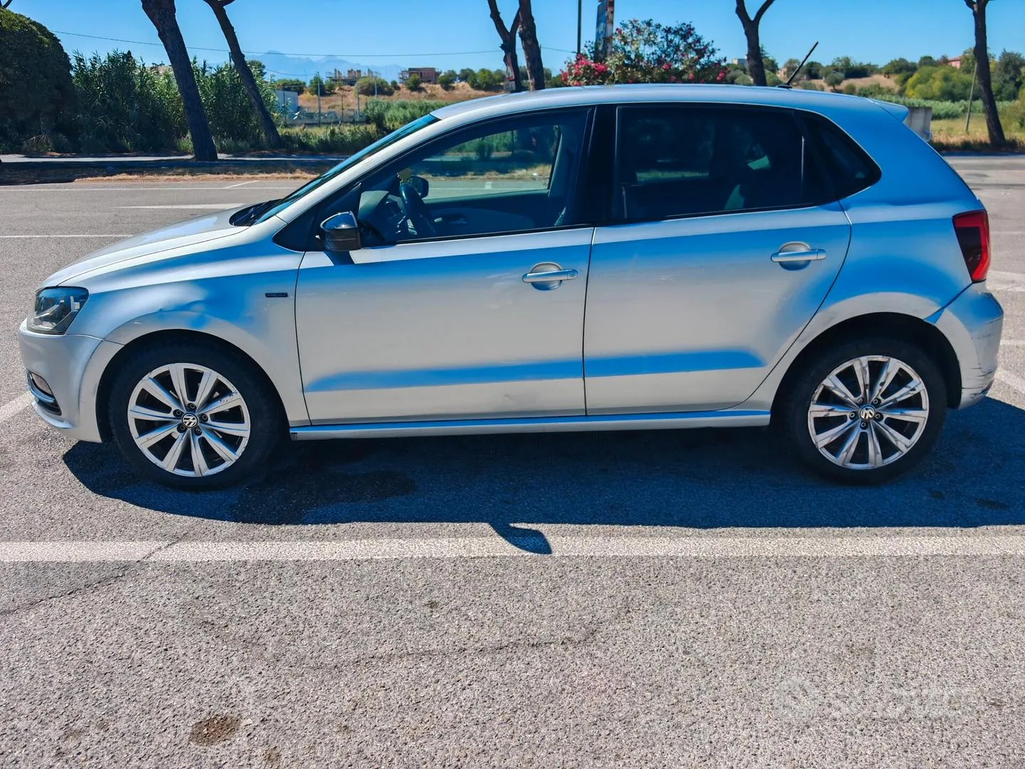 Volkswagen Polo 2015 photo 3