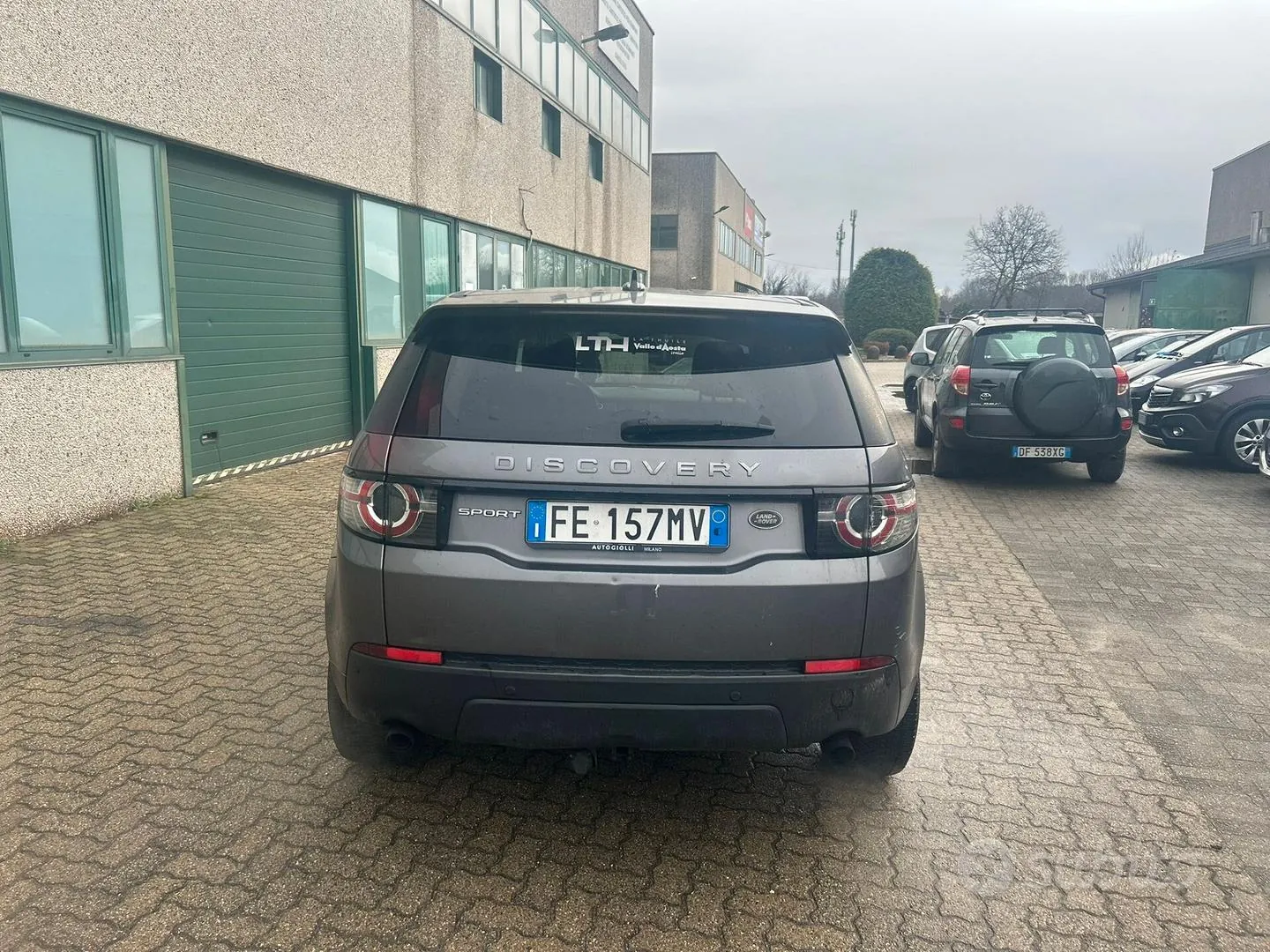 Land Rover Discovery Sport 2016 photo 4
