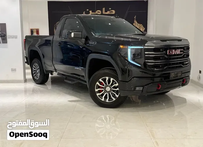 GMC Sierra 2023 photo 2