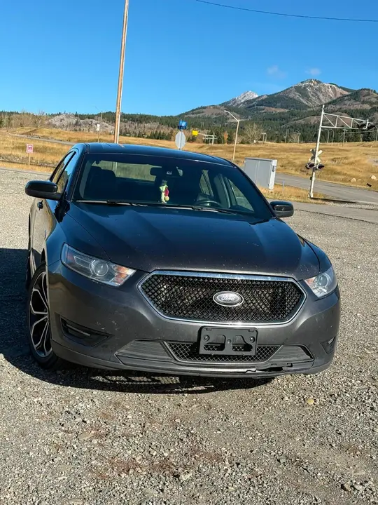 Ford Taurus