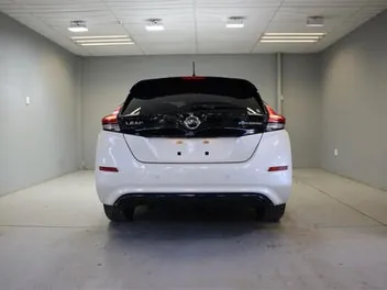Nissan Leaf 2018 photo 5