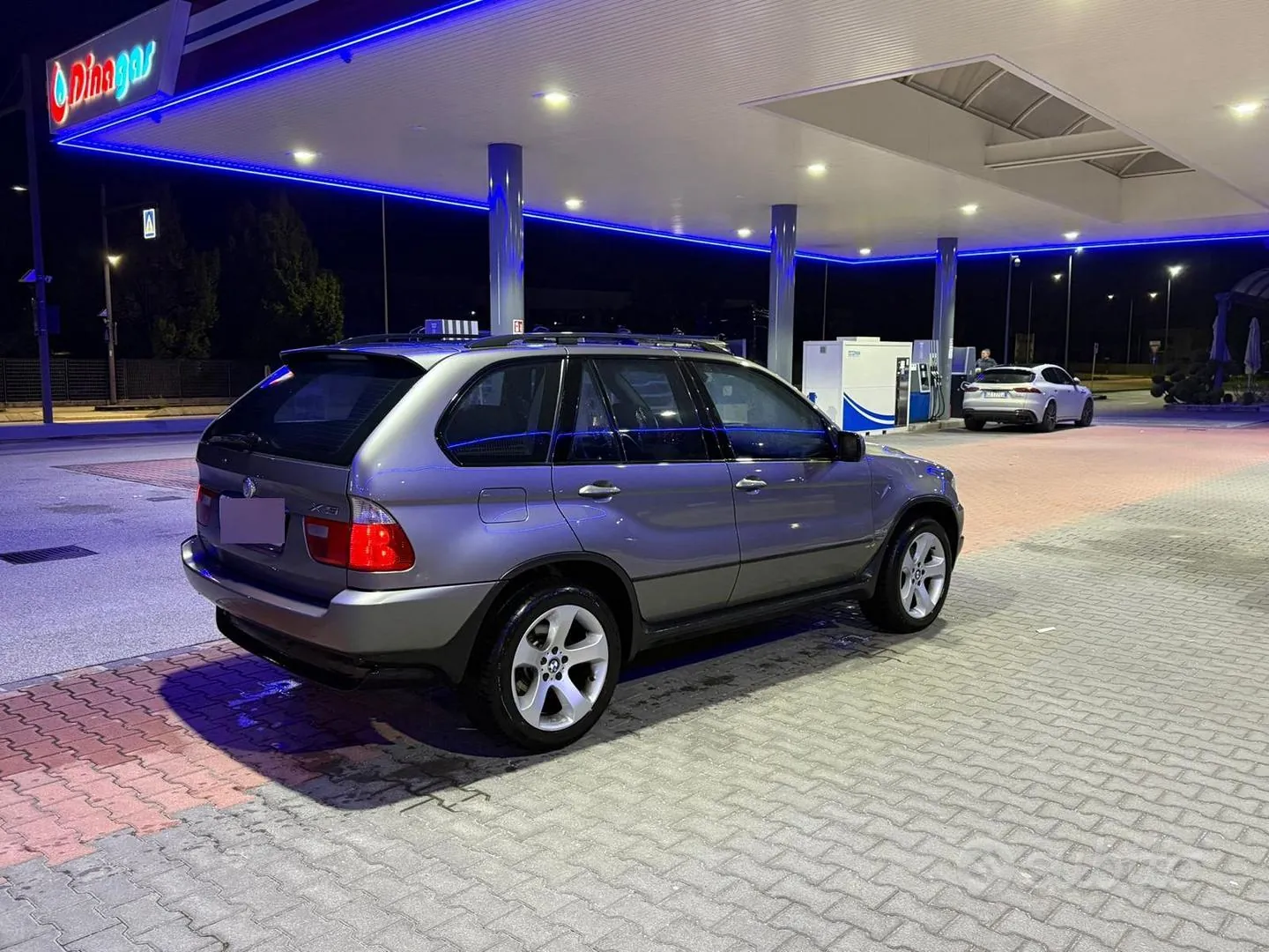 BMW X5 2005 photo 2