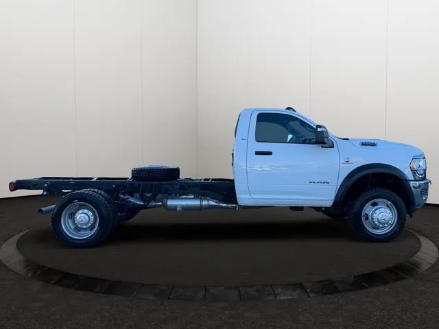 Ram 5500 Chassis Slt 2024 photo 5