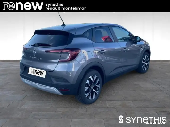 Renault Captur 2024 photo 3