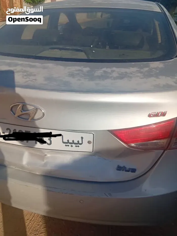 Hyundai Elantra 2012 photo 2