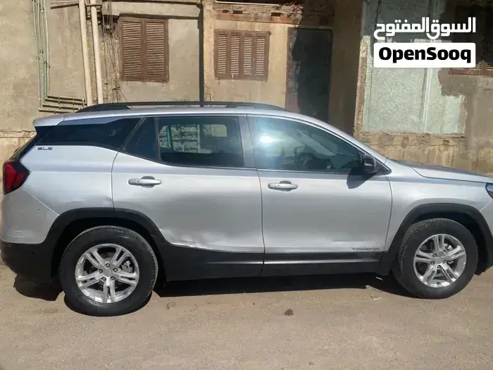 GMC Terrain 2021 photo 3