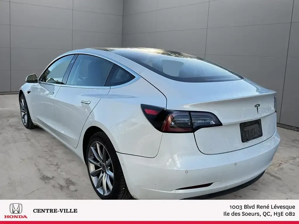 Tesla Model 3 2020 photo 4