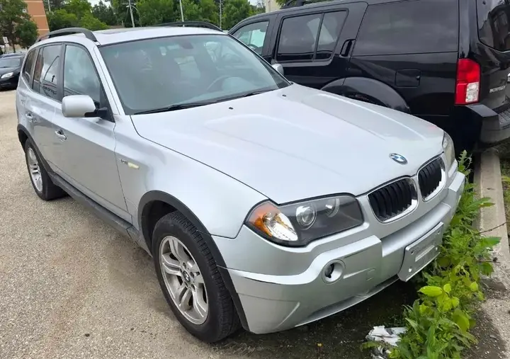 BMW X3 2004 photo 2