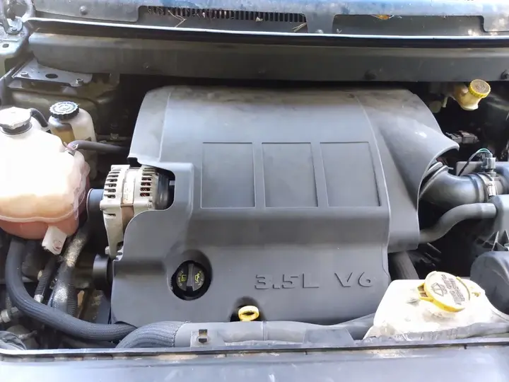 Dodge Journey 2010 photo 3