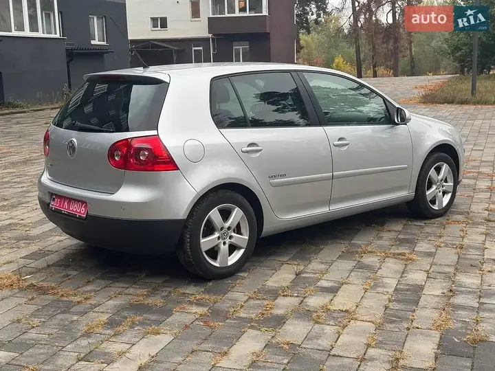Volkswagen Golf 2008 photo 5