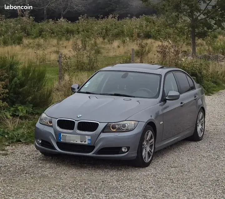 BMW 318I