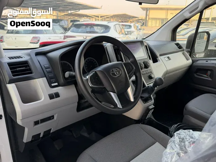 Toyota Hiace 2026 photo 3