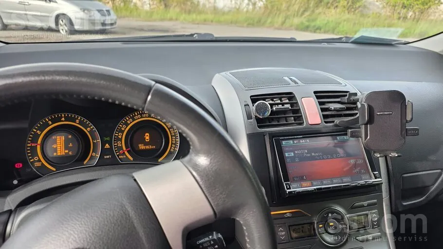 Toyota Auris 2008 photo 4