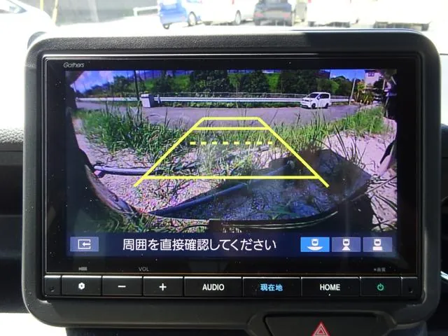 Honda N-Box Custom 2023 photo 3
