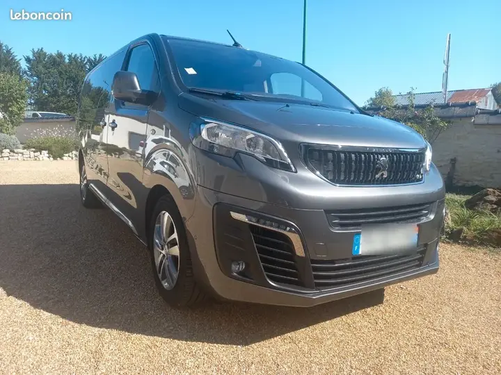 Peugeot Expert Combi 2020 photo 2