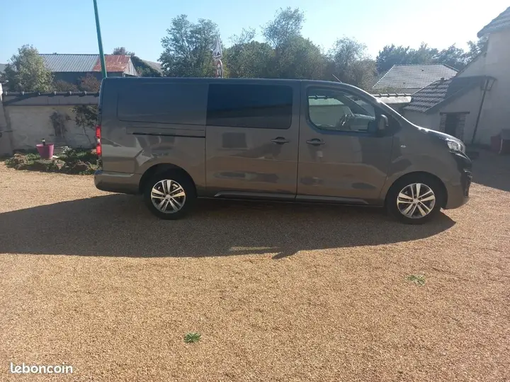 Peugeot Expert Combi