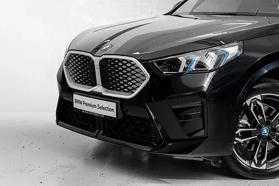 BMW Ix2 2025 photo 2