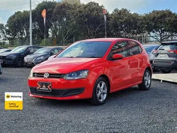 Volkswagen Polo 2012 photo 4