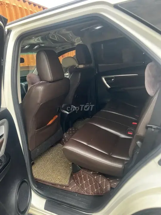 Toyota Fortuner 2017 photo 5