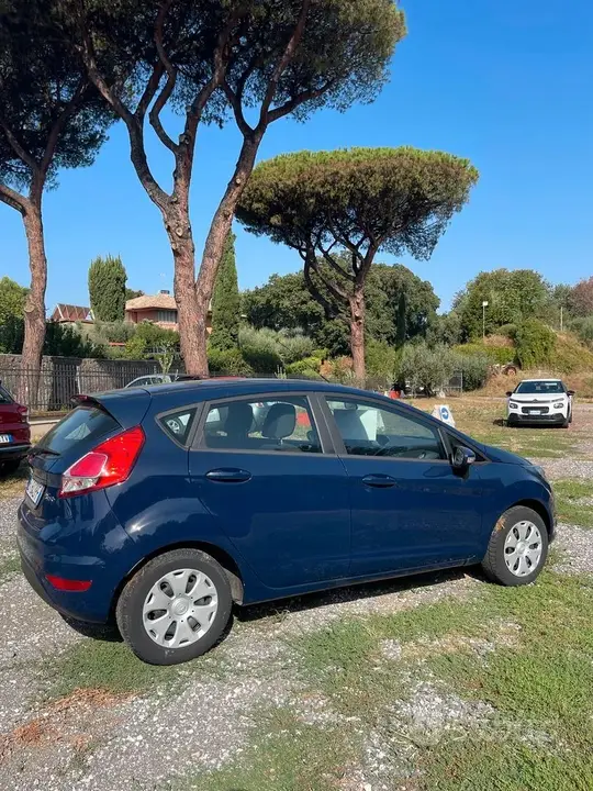 Ford Fiesta 2014 photo 3