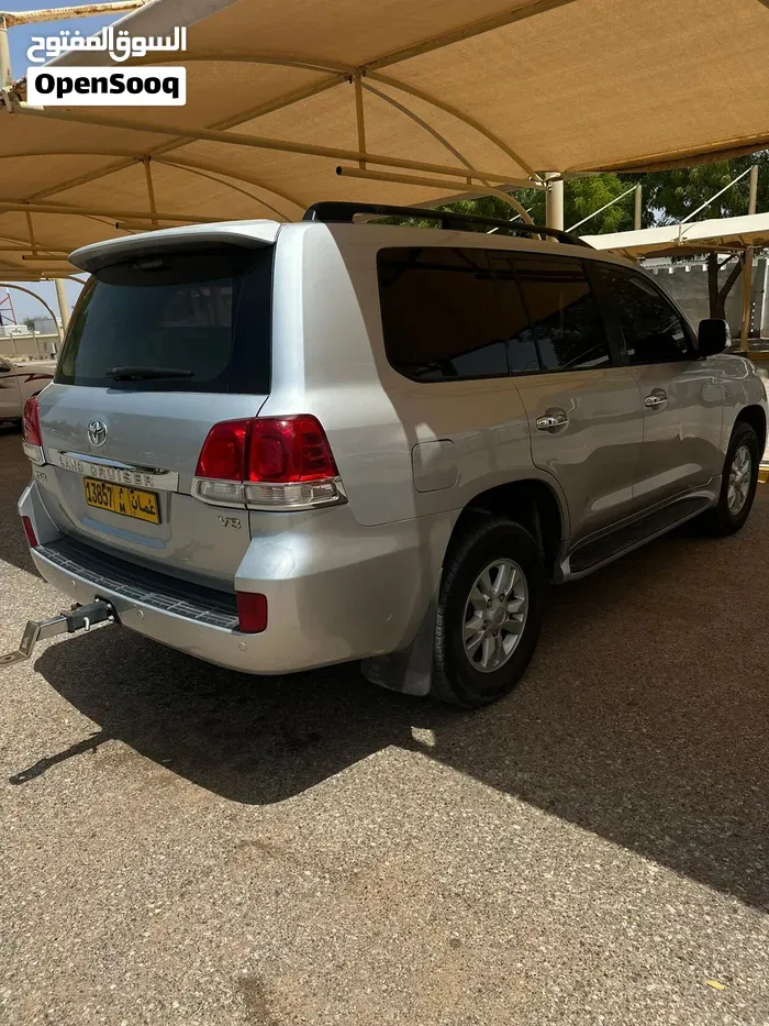 Toyota Land Cruiser 2008 photo 2