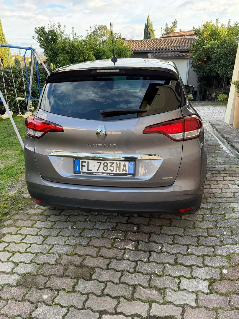 Renault Scenic 2017 photo 2