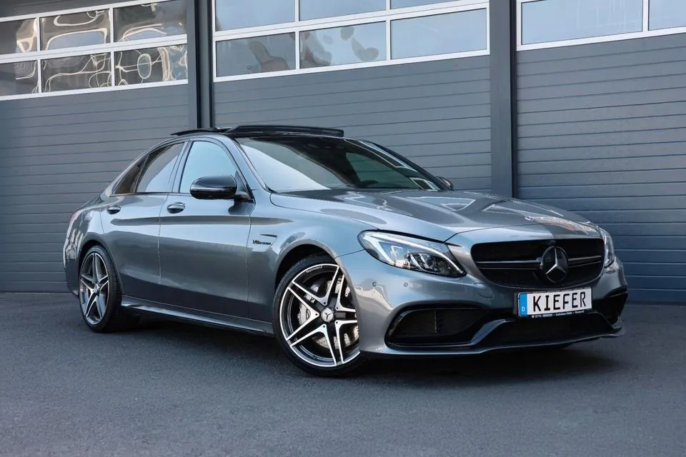 Mercedes-Benz C 63 Amg