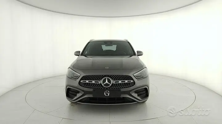 Mercedes-Benz Gla 2026 photo 2