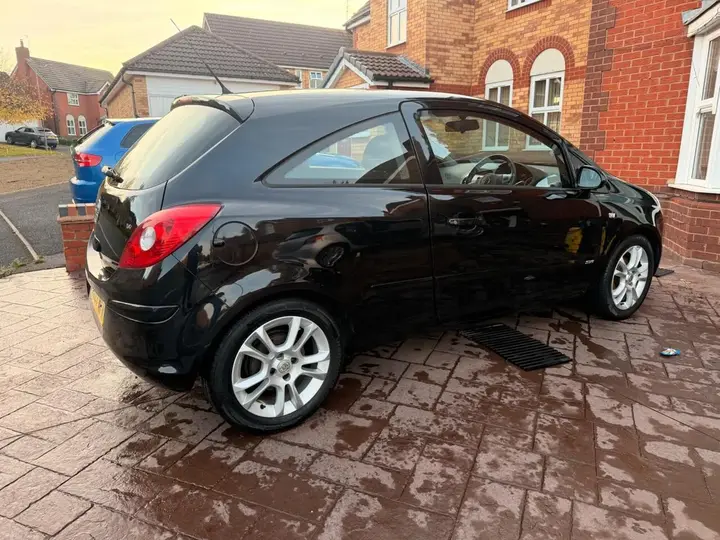 Vauxhall Corsa 2007 photo 3