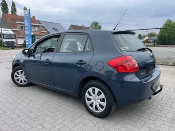 Toyota Auris 2008 photo 3