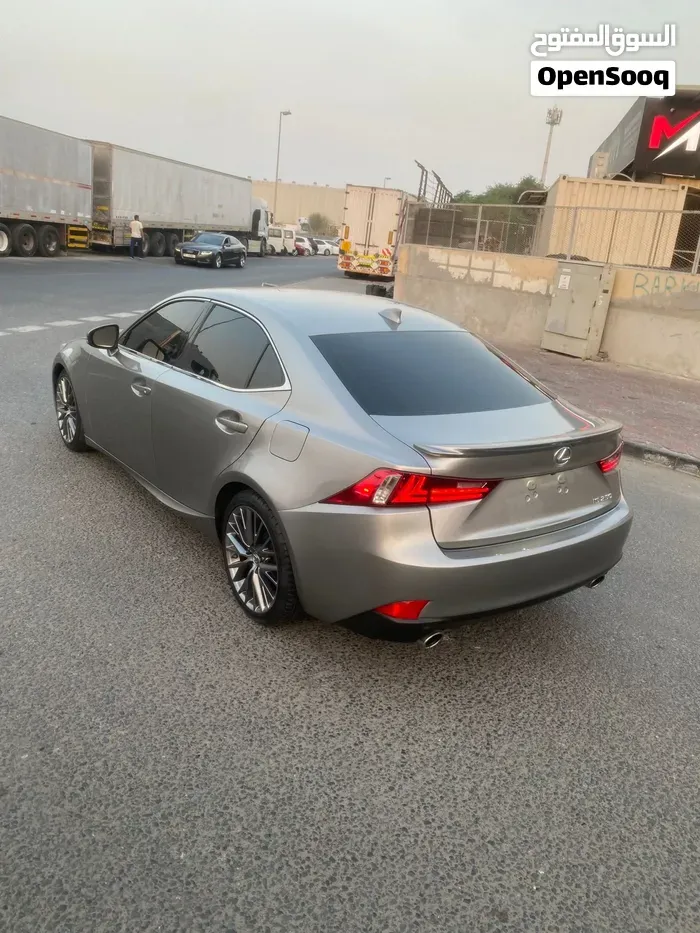 Lexus Is 2014 photo 4