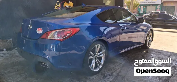 Hyundai Genesis 2011 photo 4