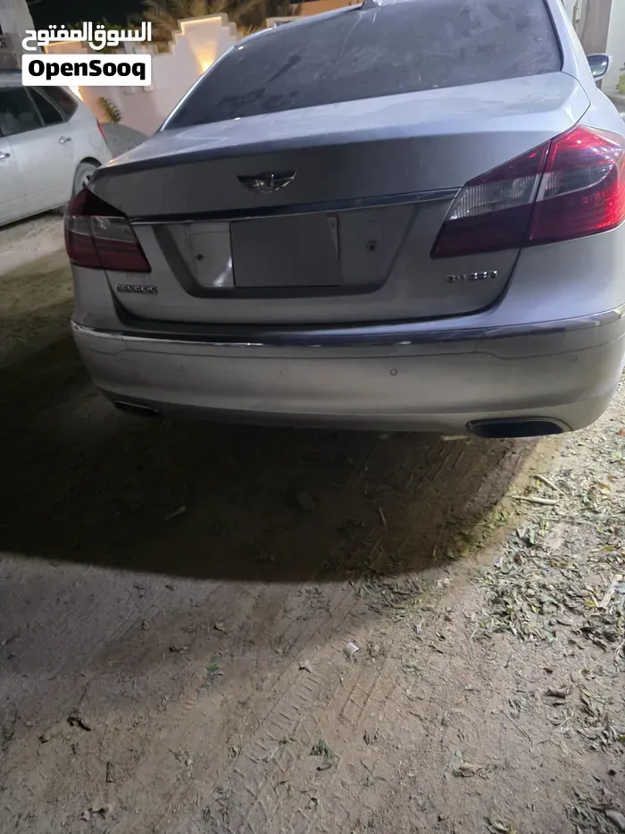 Hyundai Genesis 2011 photo 5