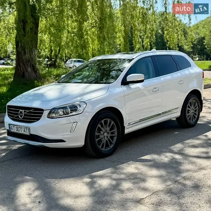 Volvo Xc60 2016 photo 2