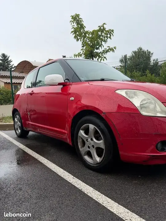 Suzuki Swift 2007 photo 3