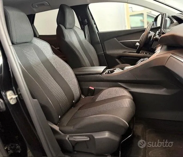 Peugeot 3008 2021 photo 5