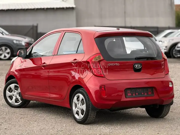 Kia Picanto 2012 photo 2
