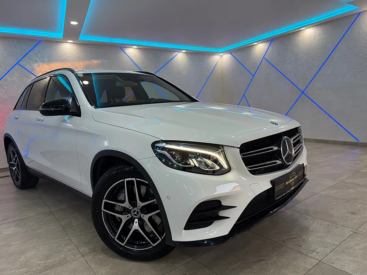 Mercedes-Benz Glc-Class 2019 photo 2