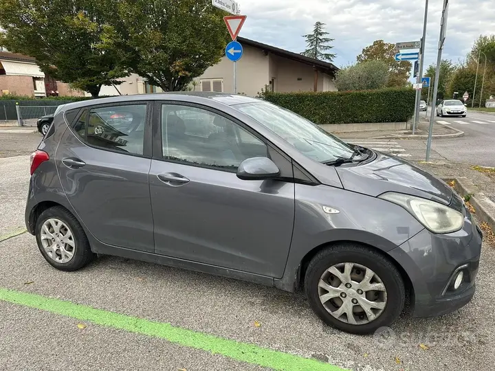 Hyundai I10 2016 photo 2