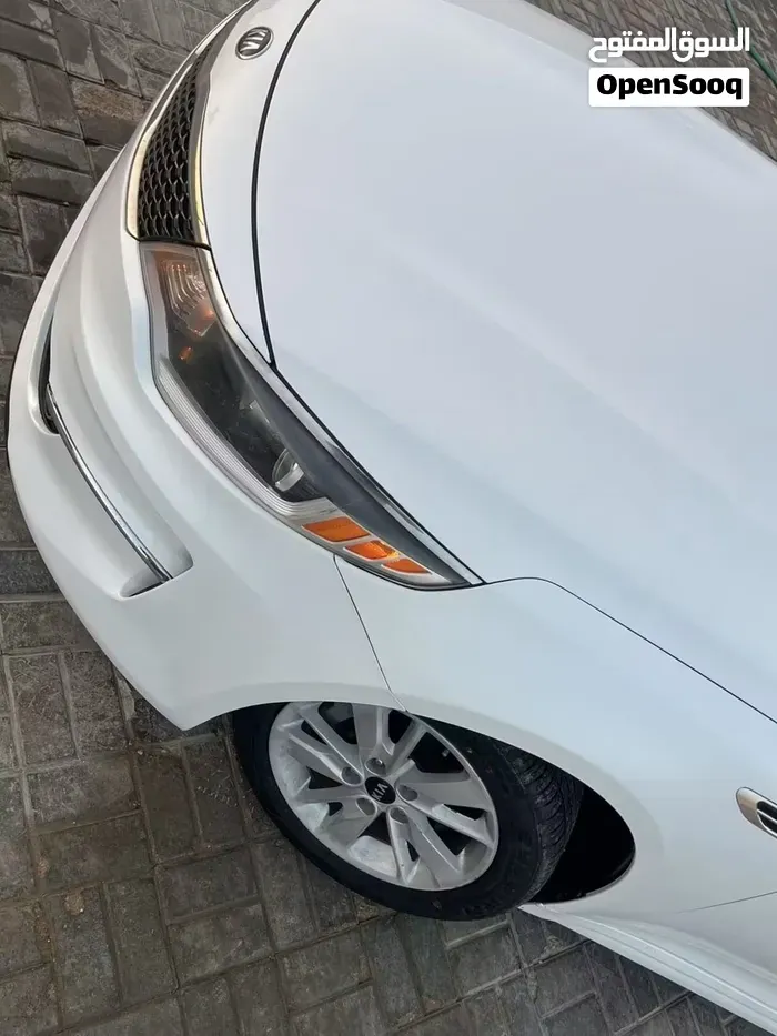 Kia Optima 2017 photo 2
