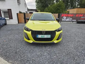 Peugeot 208 2025 photo 2